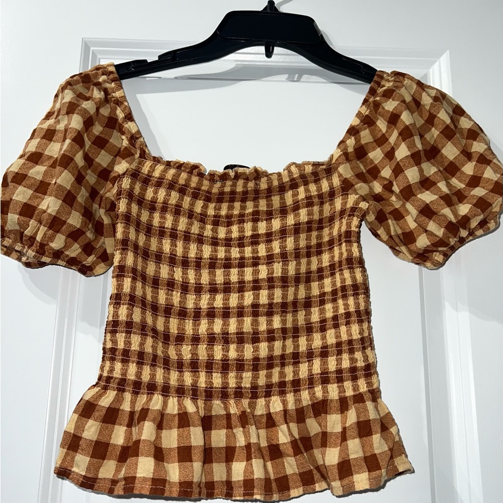 Cute summer/spring Crop Top